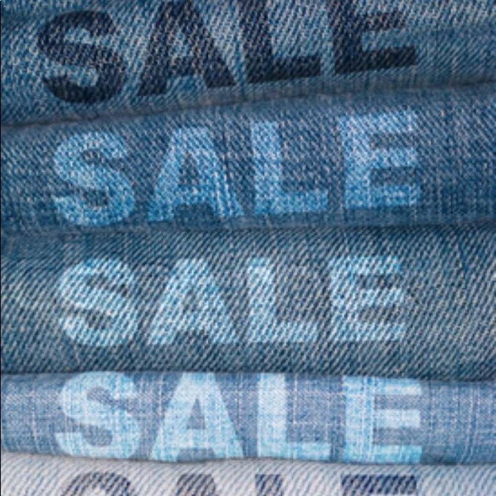 ALL JEANS ON SALE 👖👖👖🍁🍁